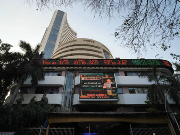 Bombay Stock Exchange ( Photo source: istockphoto.com)