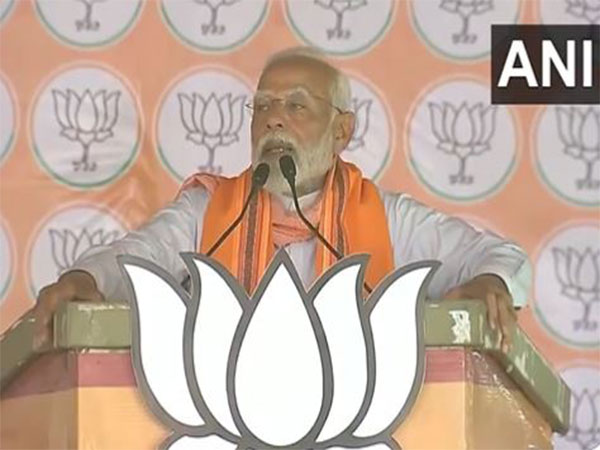 Prime Minister Narendra Modi in Bhadohi (Photo/ANI)