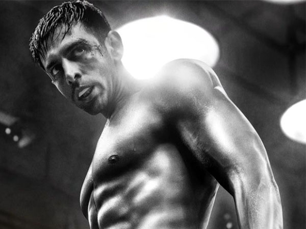 Kartik Aaryan in a still from 'Chandu Champion' (Image source: Instagram)