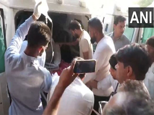 Injured being taken to hospital (Photo/ANI) 