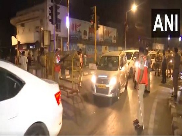 Heavy security checks in Mumbai on Saturday night. (Image/ANI)