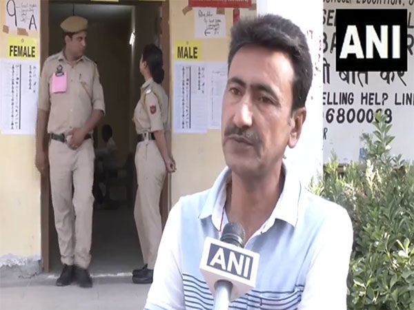 Migrant Kashmir pandit Sunil. (Photo/ANI)