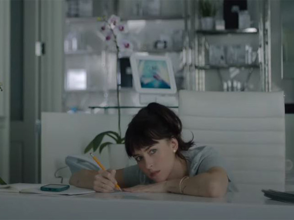 Dakota Johnson in a still from 'Am I OK?' trailer (Image source: YouTube)