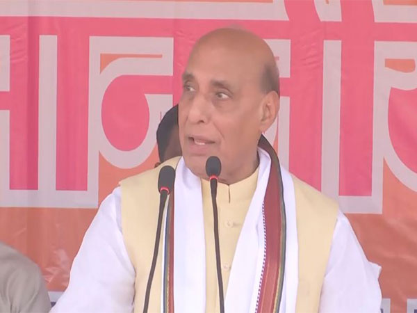 Union Defence Minister Rajnath Singh addressing a public rally in Jharkhand's Bokaro (Photo/ANI)