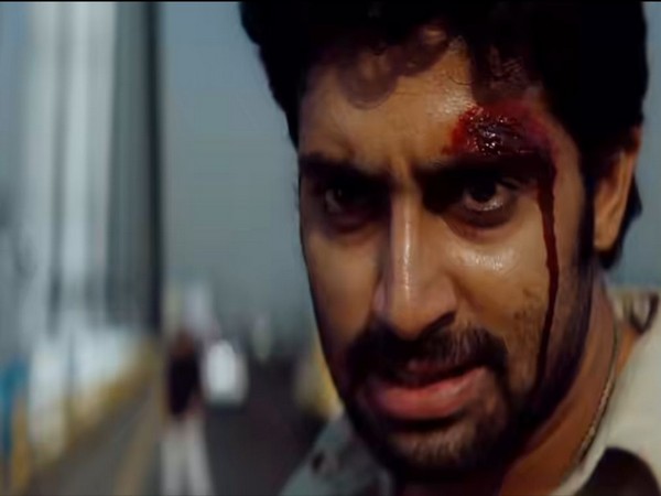 Still of Abhishek Bachchan from Yuva (Image source: X)