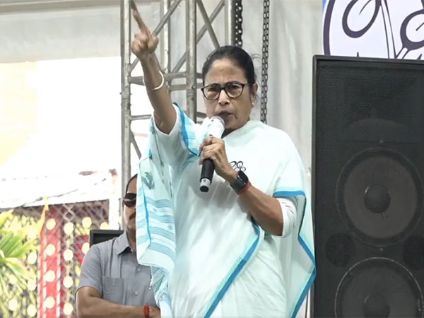 West Bengal Chief Minister Mamata Banerjee (Photo: Mamata Banerjee's FB account)