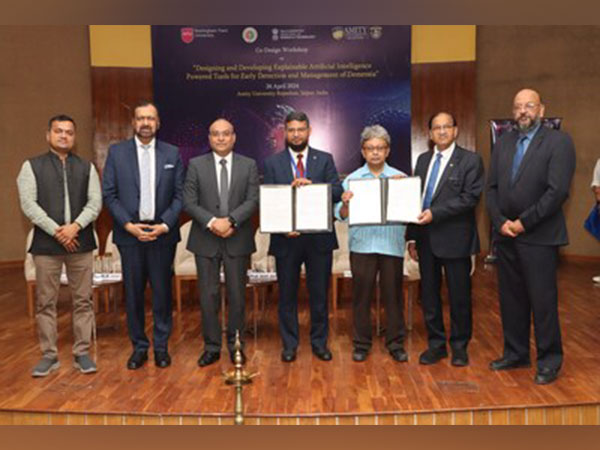 MoU signing between the Cognitive Computing and Brain Informatics (CCBI) research group of Nottingham Trent University (UK) and the Amity Cognitive Computing and Brain Informatics Centre (ACCBI)