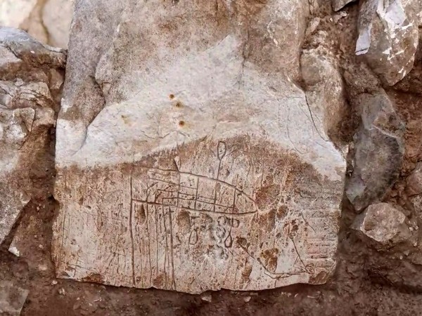 Ship drawings discovered on a church wall in the Rahat excavation in Negev (Photo/TPS)