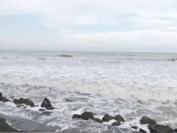Choppy waters off the coast of Digha, West Bengal (Photo/ANI)