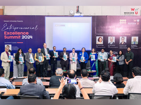 The guests of the summit along with Woxsen’s management team launching the Woxsen University Confederation of Indian Industry research report.