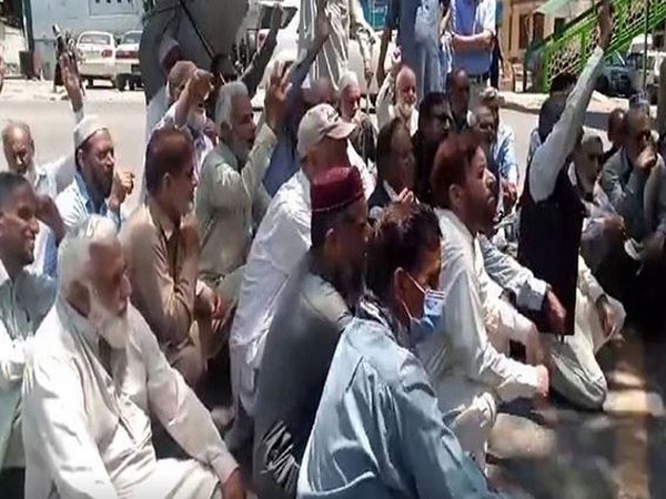 Protests at Islamabad Press Club. (Photo: ANI) 