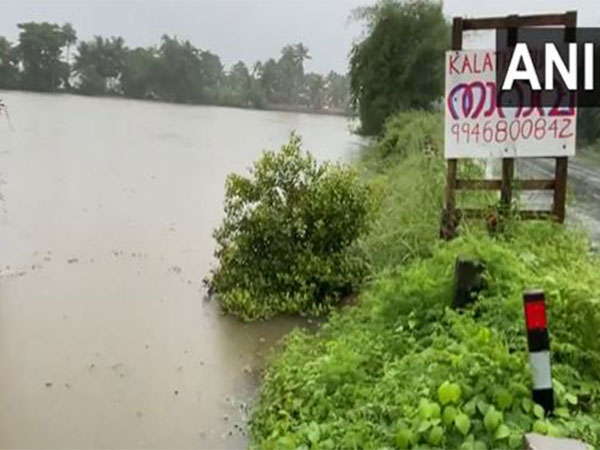 Rain lashes several parts of Kottayam, Kerala as Monsoon arrives in Kerala (Photo/ANI)