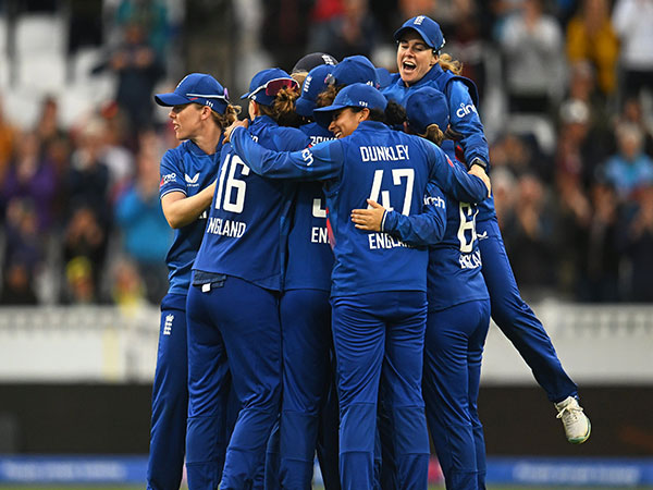 Engalnd team (Photo: England Cricket/ X)