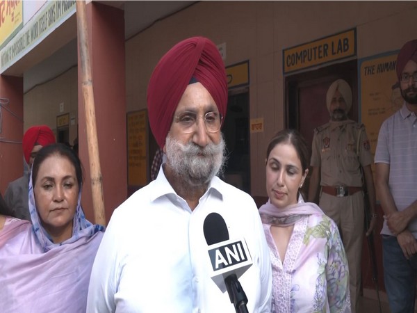 Congress Lok Sabha candidate Sukhjinder Singh from Gurdaspur constituency (Photo/ANI) 