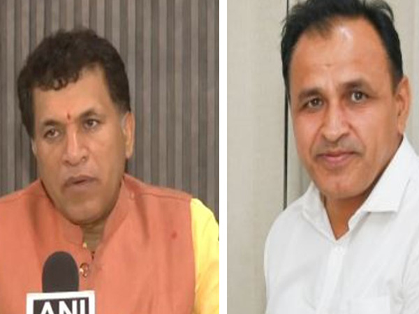 BJP's Kailash Choudhary contested against Congress' Ummeda Ram Beniwal in Rajsthan's Barmer constituency. (ANI/@UmmedaRamBaytu)