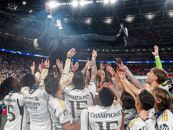 Real Madrid celebrating UCL title win. (Picture: Real Madrid/X)