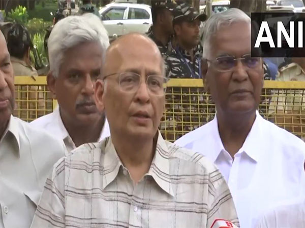 INDIA bloc delegations meets ECI (Photo/ANI)