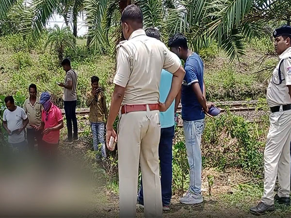 Police recover partially burnt body near railway tracks in Purulia. (Photo/ANI)