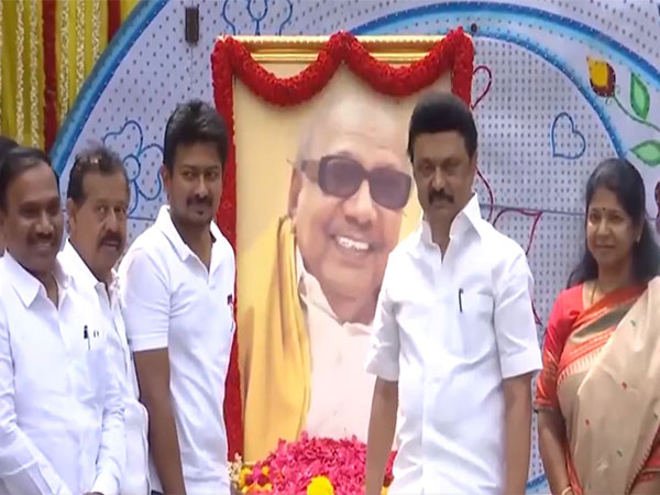 Tamil Nadu CM MK Stalin pays tribute to former CM M Karunanidhi (Photo/ANI)