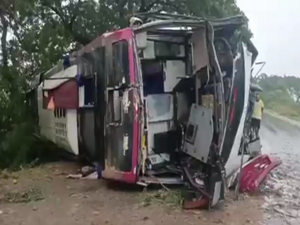 Bus accident near Narasaraopeta in Andhra Pradesh (Photo/ANI) 