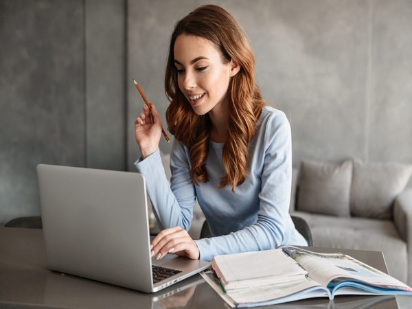 Career Pathways in Investment Banking: From Education to Employment