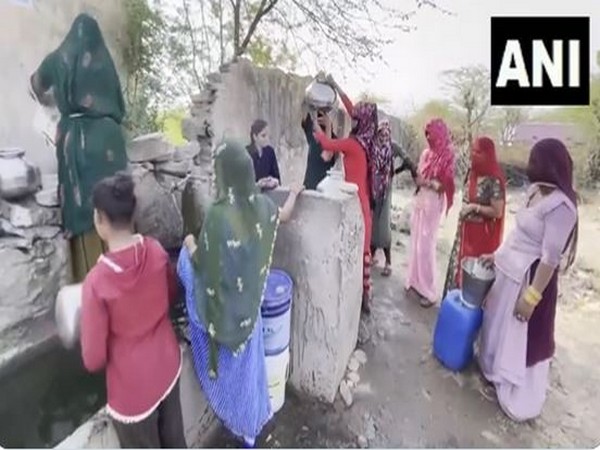 The residents of Balwanta village in Ajmer are facing a severe water crisis (Photo/ANI)