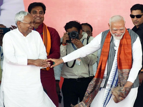 PM Narendra Modi and Bihar CM Nitish Kumar (File Photo/ANI)