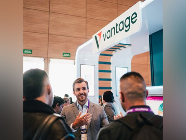 Vantage Markets Shines as Diamond Sponsor at Money Expo Colombia 2024