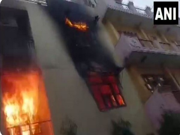 Fire breaks out at two-storey building in UP's Ghaziabad (Photo/ANI)