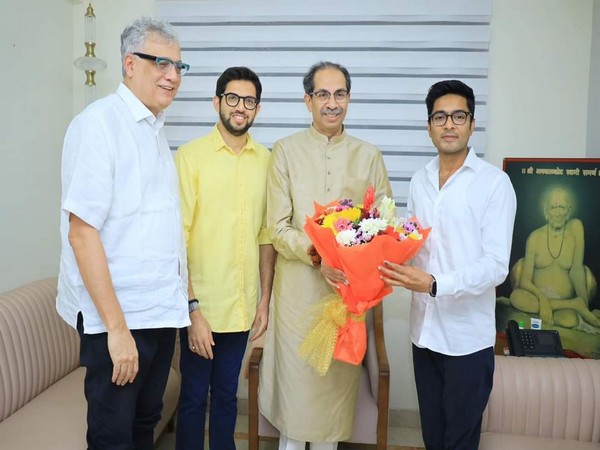 TMC's Abhishek Banerjee meets former Maharashtra CM and Shiv Sena (UBT) leader Uddhav Thackeray at Matoshree, in Mumbai. (Photo/ANI)