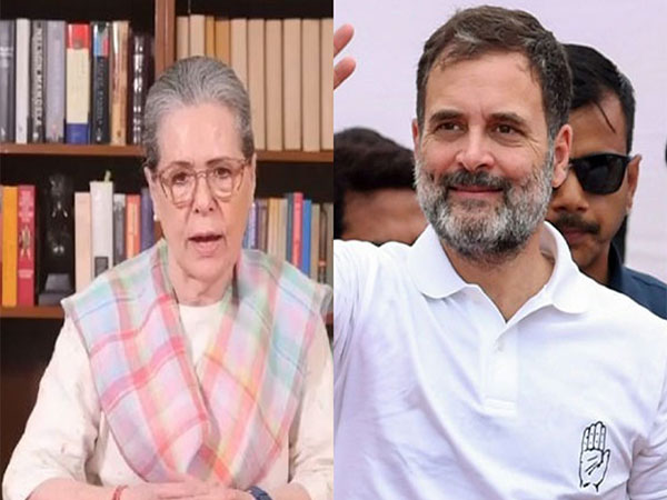Congress leaders Sonia Gandhi and Rahul Gandhi (File Photo/ANI)