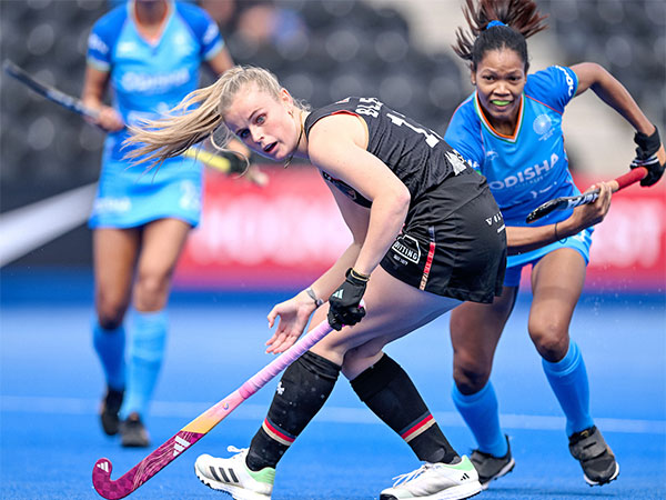 Indian women's hockey team in action against Germany during FIH Pro League 2023/24 (Image: HI)