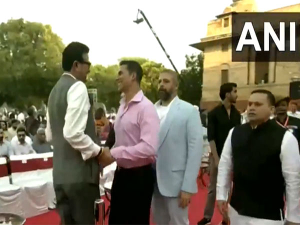 Akshay Kumar at Rashtrapati Bhavan (Image source/ANI)