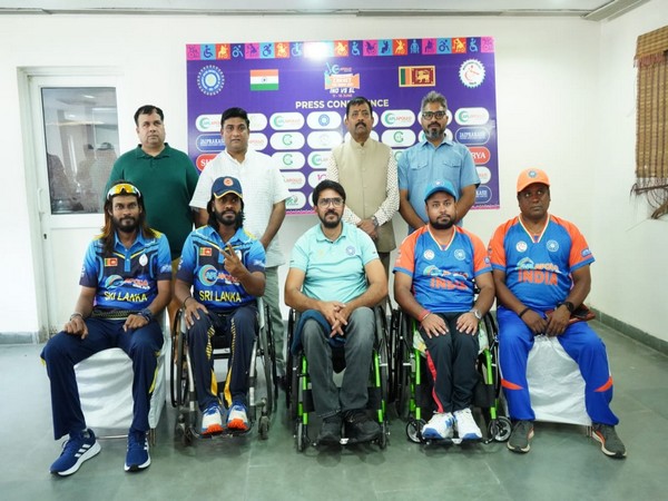 India and Sri Lanka cricket teams with their officials ahead of Wheelchair Cricket T20 Trophy (Image: DCCI)