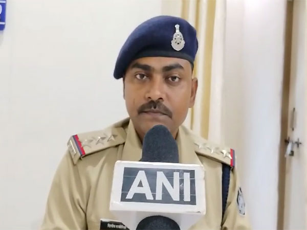 Guna Cantt police station in charge Dilip Rajoriya (Photo/ANI)