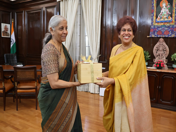 Finance Minister Nirmala Sitharaman and Sri Lanka HC Kshenuka Senewiratne. (Photo: X//@SLinIndia)