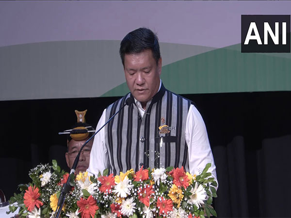 Pema Khandu takes oath as Arunachal Pradesh Chief Minister. (Photo/ANI)