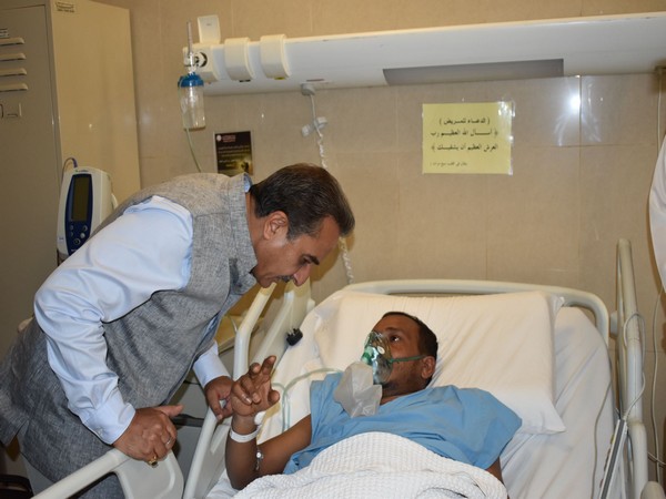 Union Minister of State for External Affairs Kirti Vardhan Singh meets injured Indians in Mubarak Al Kabeer Hospital (Image Credit: X/@indembkwt)