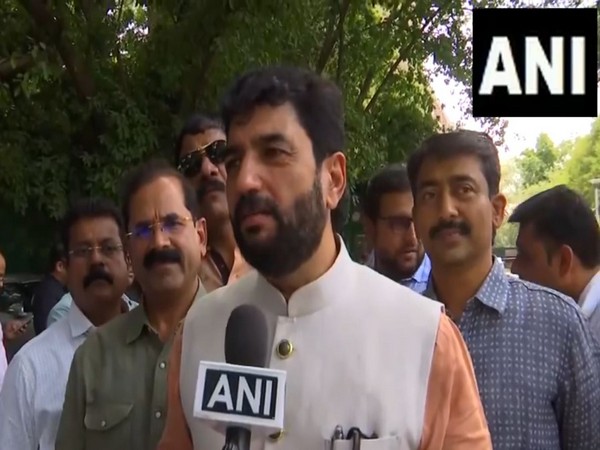 Minister of State (MoS) for Cooperation and Civil Aviation, Murlidhar Mohol (Photo/ANI)