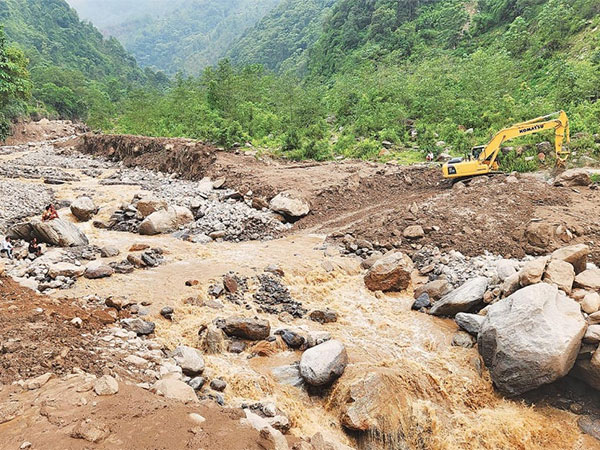Image of flooding in Taplejung district (Photo source: Taplejung District Police)