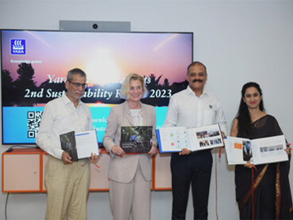(L-R) Siraj Hussain, May-Elin Stener, Sanjiv Kanwar and Vaishali Chopra launching Yara’s Second India Sustainability Report
