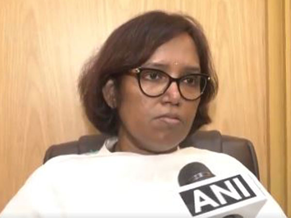 Congress leader Varsha Gaikwad (Photo/ANI)