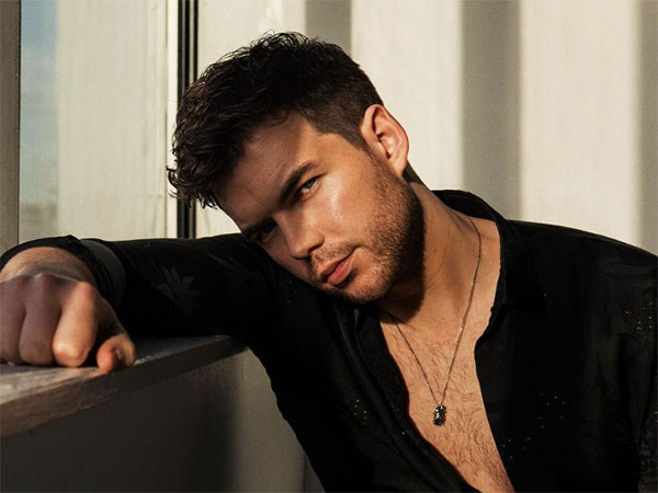 Luke Newton (Image source: Instagram/@lukenewtonuk)