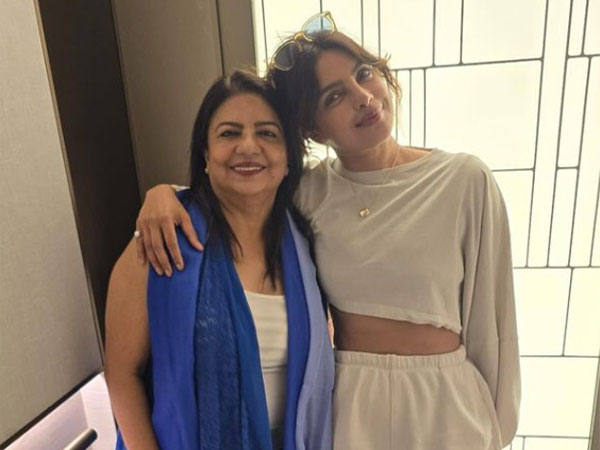 Madhu Chopra, Priyanka Chopra (Image source: Instagram/@priyankachopra)