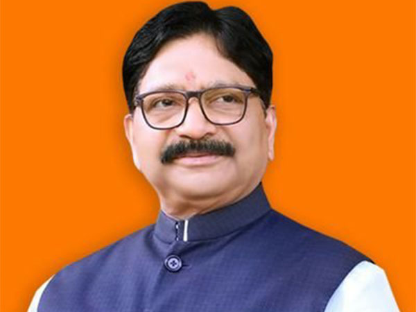 Shiv Sena leader Ravindra Waikar (Photo/ @RavindraWaikar)