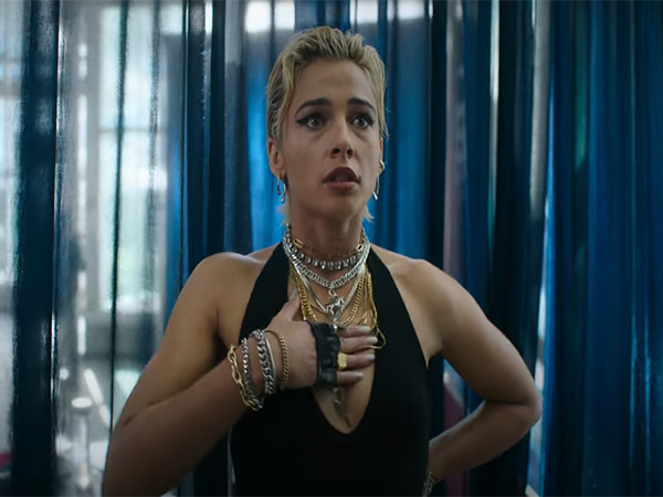 Naomi Scott in a still from 'Smile 2' trailer (Image source: YouTube)