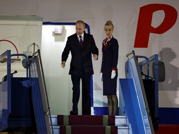 Russian President Vladimir Putin arrives in Vietnam (Image Credit: Reuters)