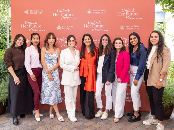 Chantal Khoueiry, Chief Culture Officer of The Bicester Collection & the 8 finalists of Unlock Her Future Prize 2024 LATAM Edition