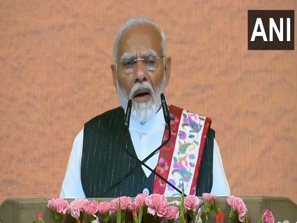 Prime Minister Narendra Modi in srinagar (Photo/ANI)