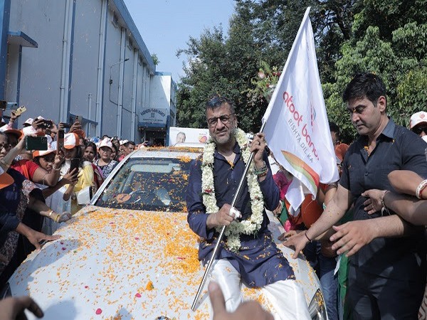 Samir K Modi, Founder and MD, Modicare Ltd Flags off Next Phase of Historic 'Atoot Bandhan Rishta Dil Ka' Roadshow in North Bengal